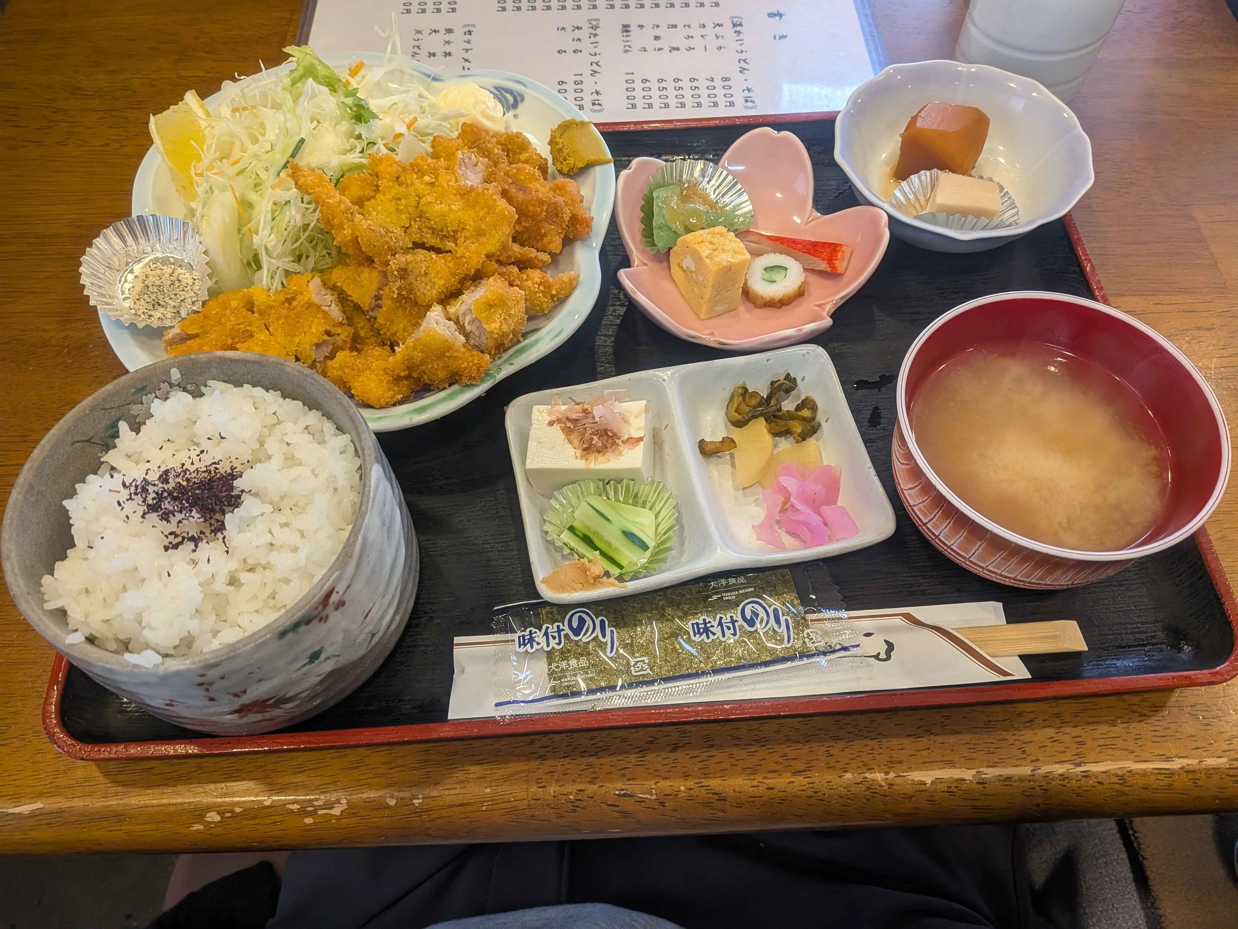 チキンカツ定食